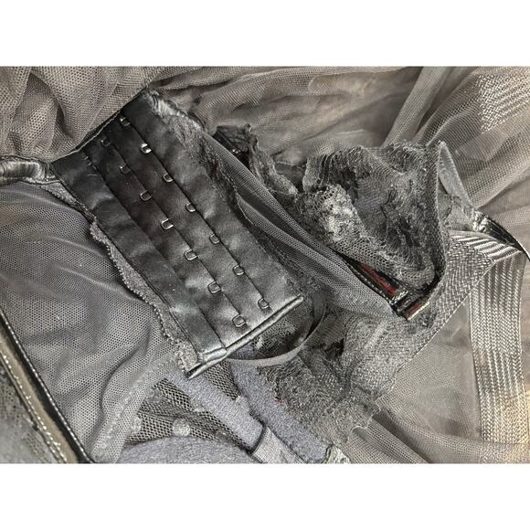 Victoria’s Secret Runway Couture Tulle Dress – Ltd. Edition, Black Polka Dress - Picture 9 of 15